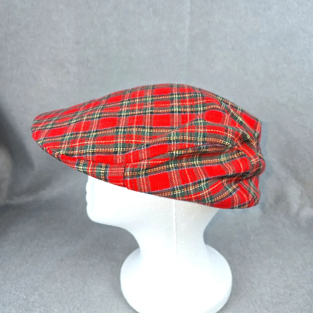 Red Plaid Flat Cap This Vintage cabby Hat Size S/M Stand out from the rest. - Picture 1 of 9